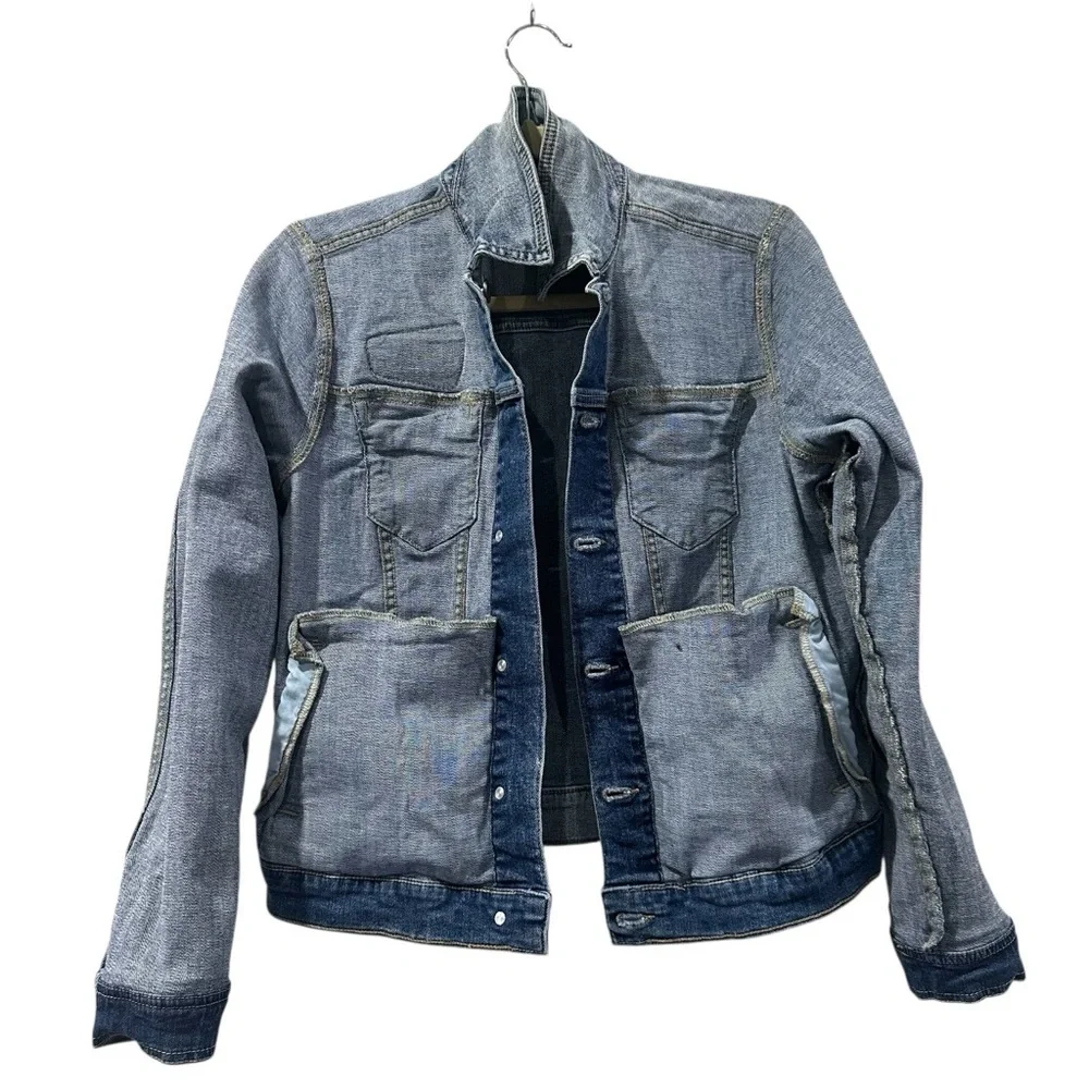Disney Lilo & Stitch Denim Jacket, 98% Cotton / 2% Spandex, Size Small - Picture 5 of 14